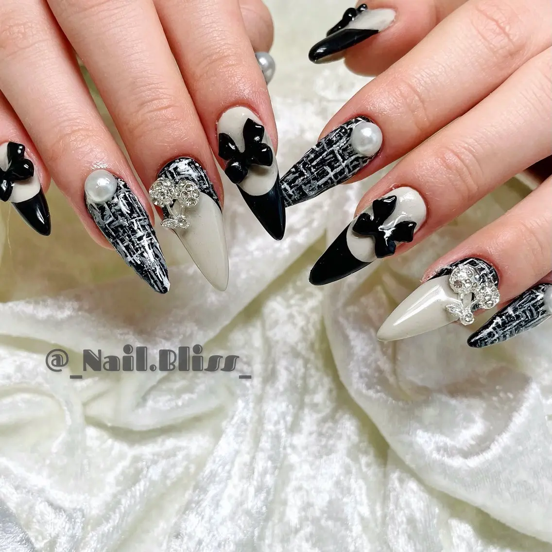 ネイル ツイードネイル ハンドネイル NAIL BLISSのネイルデザイン