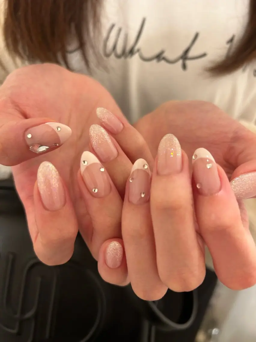 ネイル Locèlon .のネイルデザイン