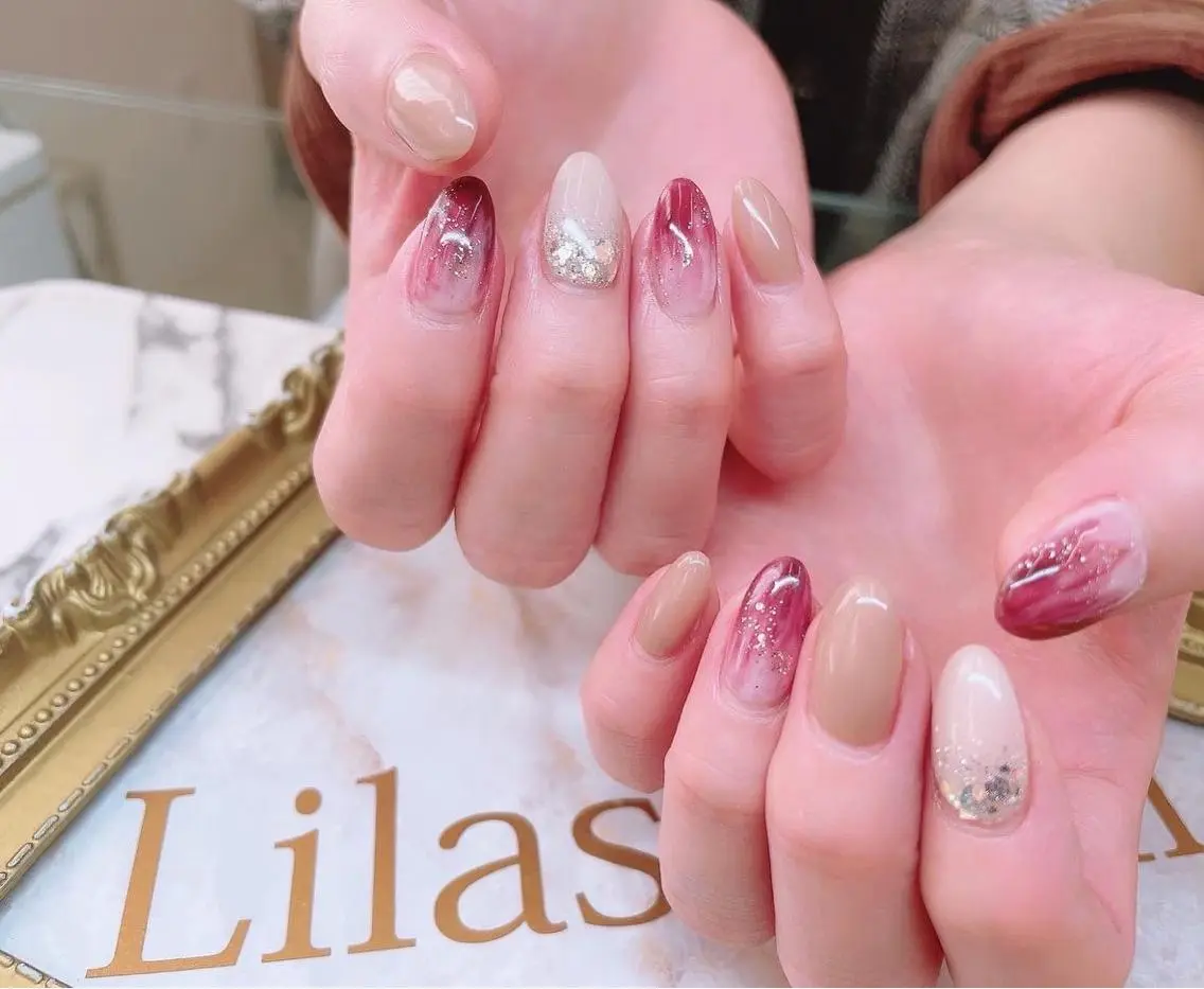 ネイル ボルドー フレンチネイル ジェルネイル ハードジェル キラキラネイル Lilas Nailのネイルデザイン