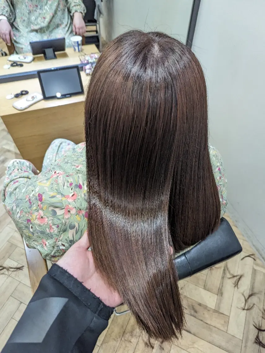 ロング カラー くせ毛 ✨METEO導入店✨ 髪質改善×縮毛矯正のヘアスタイル