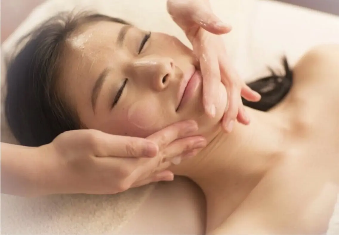 ➰【練習モデル】🎵フェイシャルマッサージ💆🏻‍♀️🫧の写真