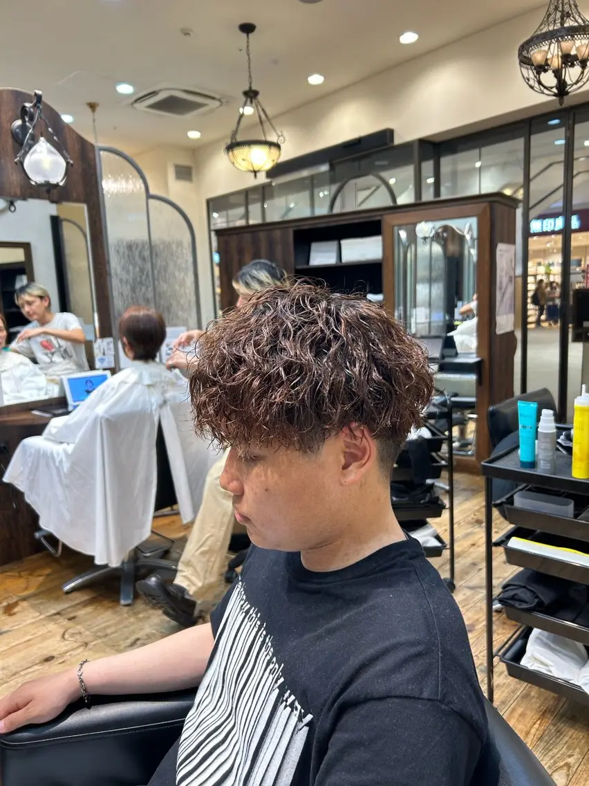 パーマ メンズ メンズパーマ ツイストスパイラルパーマ スパイラルパーマ 🐲ツイスパ🐲 フェード/龍のヘアスタイル