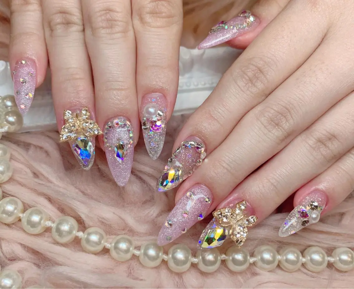 ネイル EMU NAILのネイルデザイン