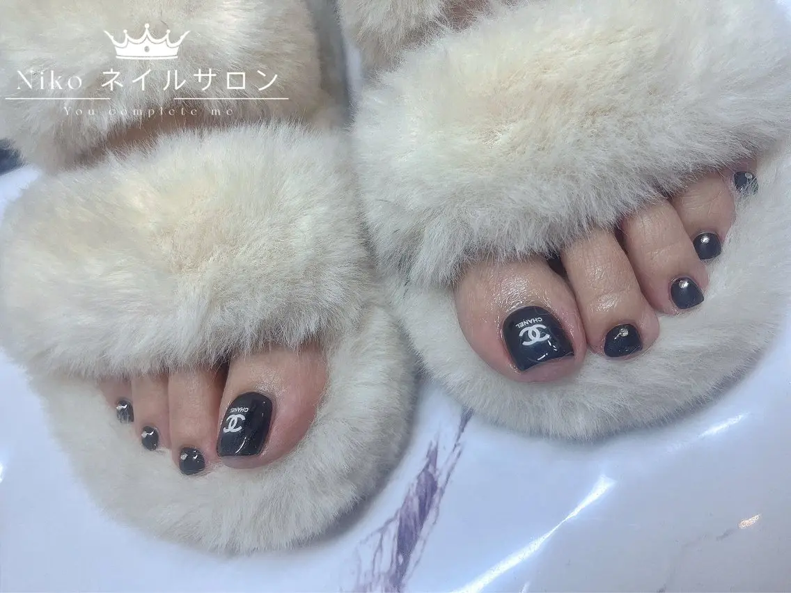 ネイル チークネイル 長さ出し フラッシュネイル フットネイル フレンチネイル Niko Nail salon 銀座本店のネイルデザイン