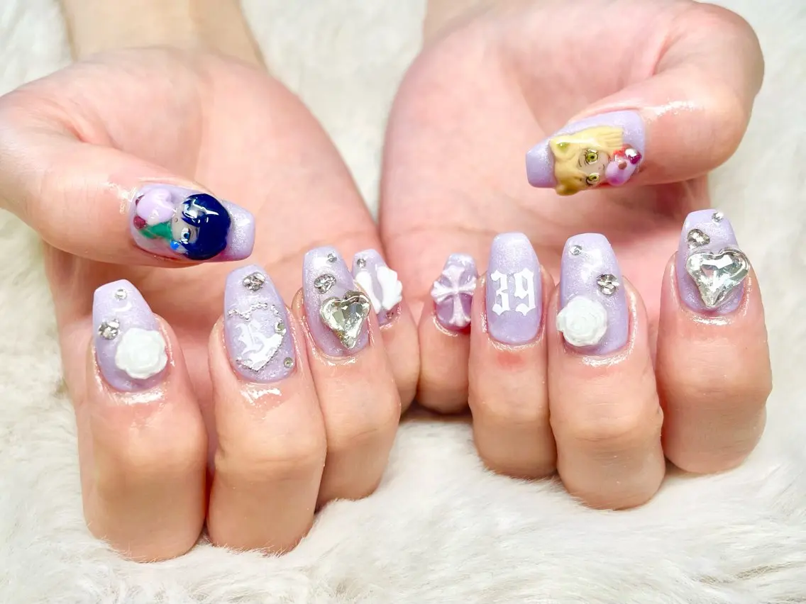 ネイル FILL nail SHIORIのネイルデザイン