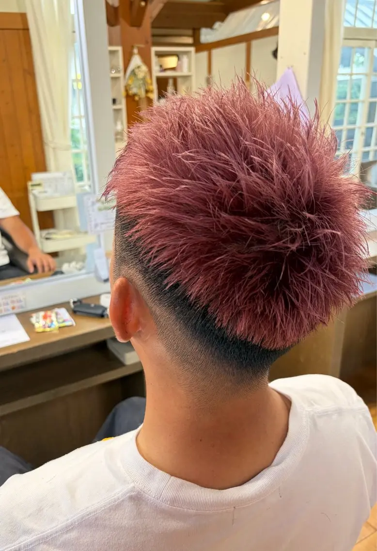 カラー メンズ 永冶 花織のヘアスタイル
