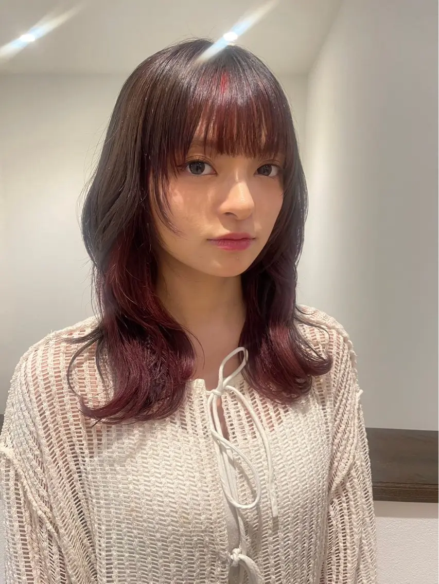 セミロング カラー ブリーチ デザインカラー 梨子🐣艶カラー🌈 ダメージレス💖のヘアスタイル