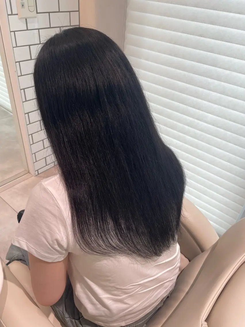 ロング カラー 松井 悠希のヘアスタイル