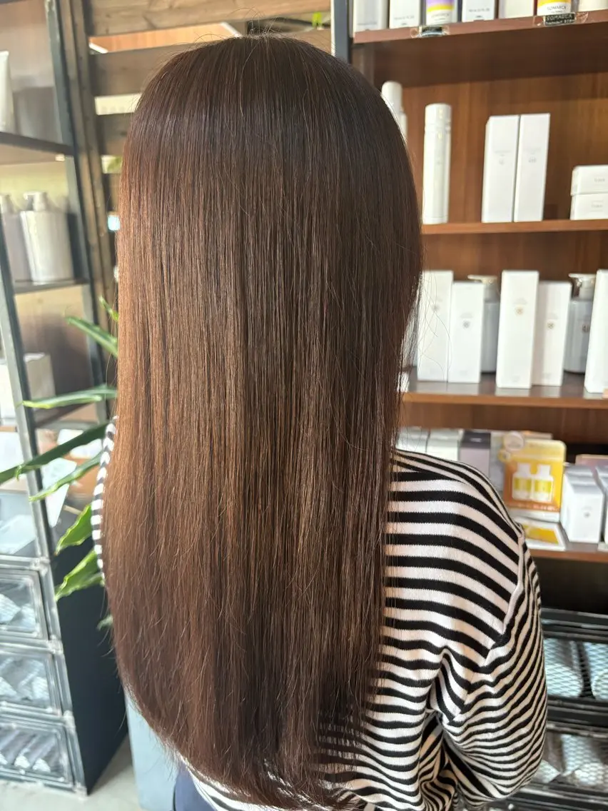 ロング カラー ブラウンカラー 長谷川 結莉華のヘアスタイル