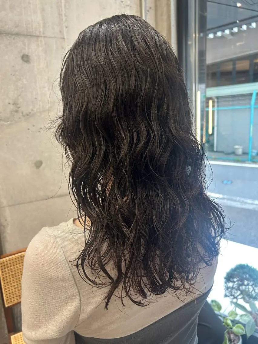 ロング パーマ 横浜 ミディアムパーマのヘアスタイル