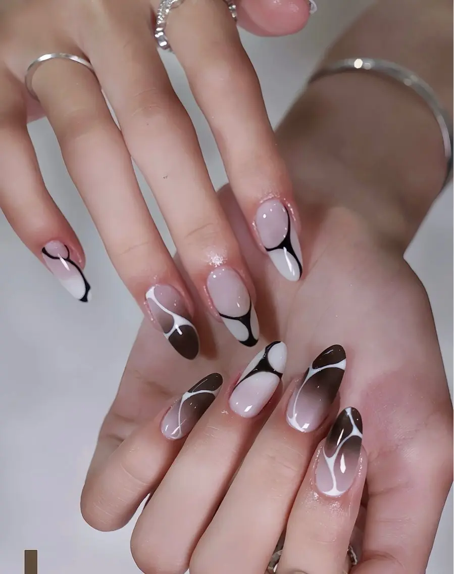 ネイル アートネイル ボルドー フレンチネイル ジェルネイル 氷ネイル・うるうるネイル ハンドネイル Julie NailSalonのネイルデザイン