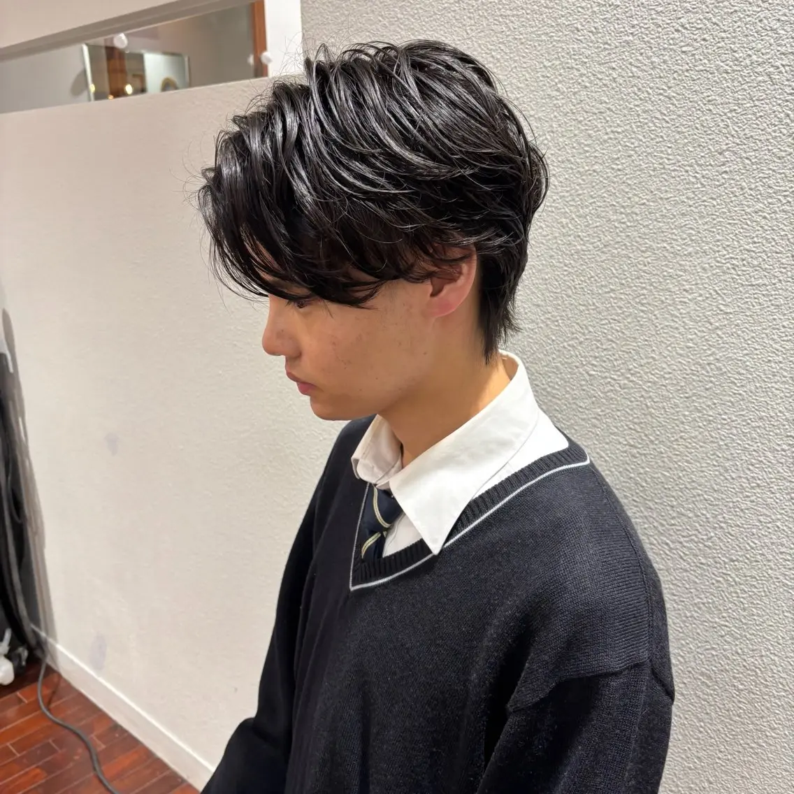 パーマ メンズ メンズ韓国風 メンズパーマ ニュアンスパーマ グレージュ🐰透明感 カラー🫧akihoのヘアスタイル