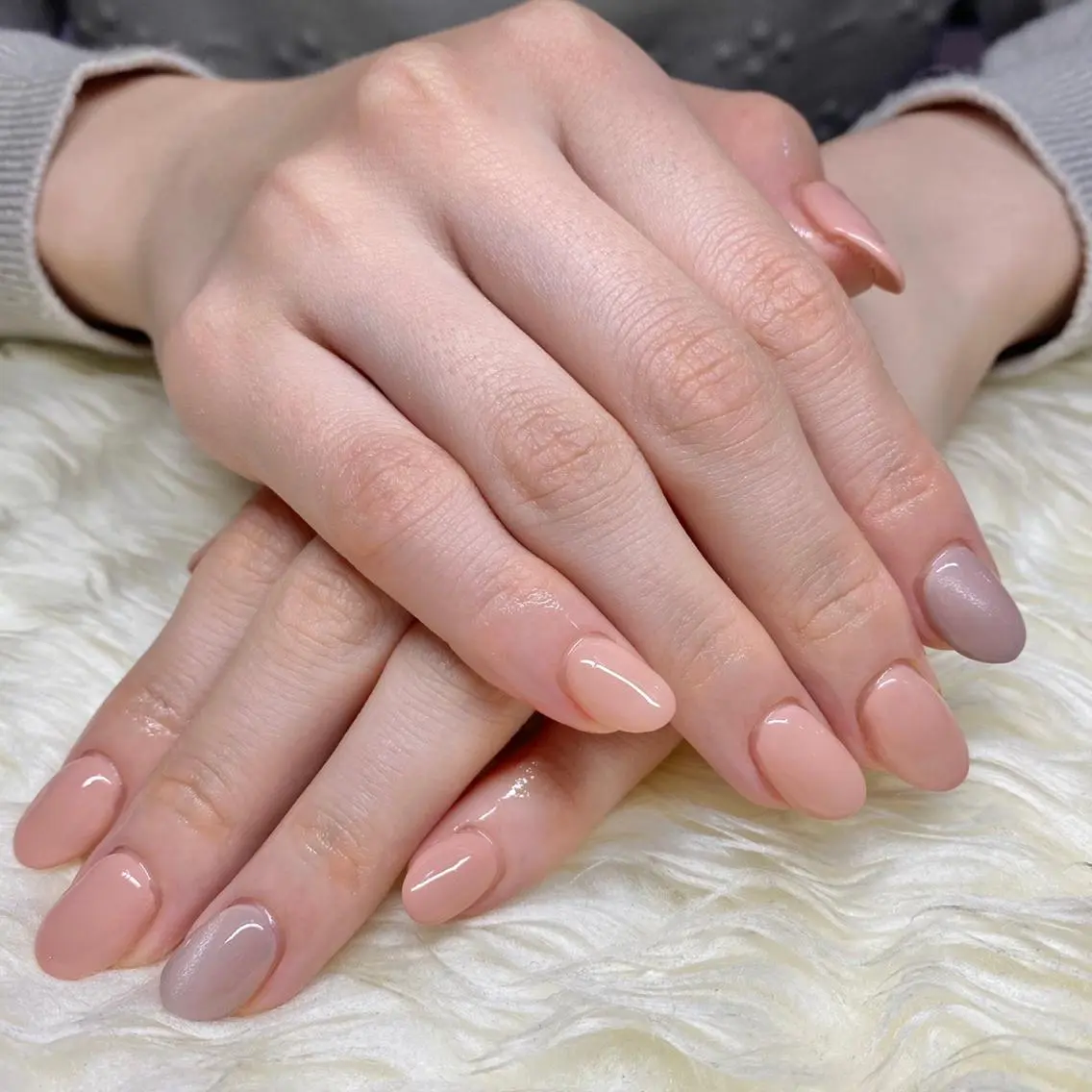 ネイル マグネットネイル ハンドネイル Nail&eye Belire 新宿のネイルデザイン