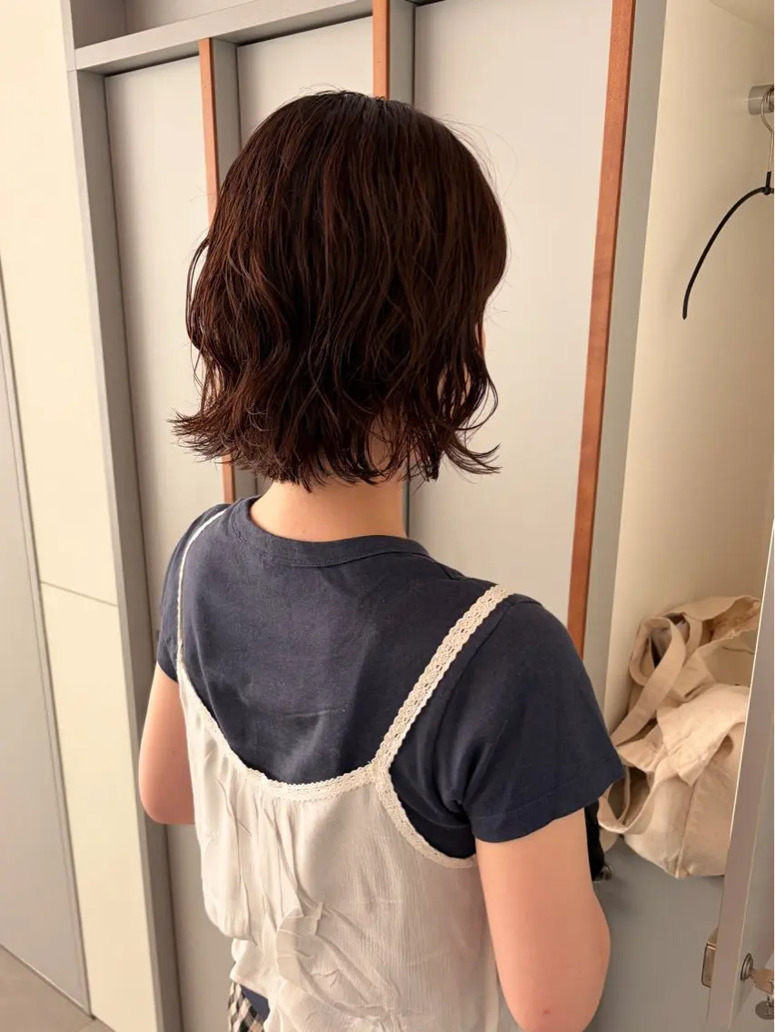 パーマ 顔まわりレイヤー🪐 chiakiのヘアスタイル