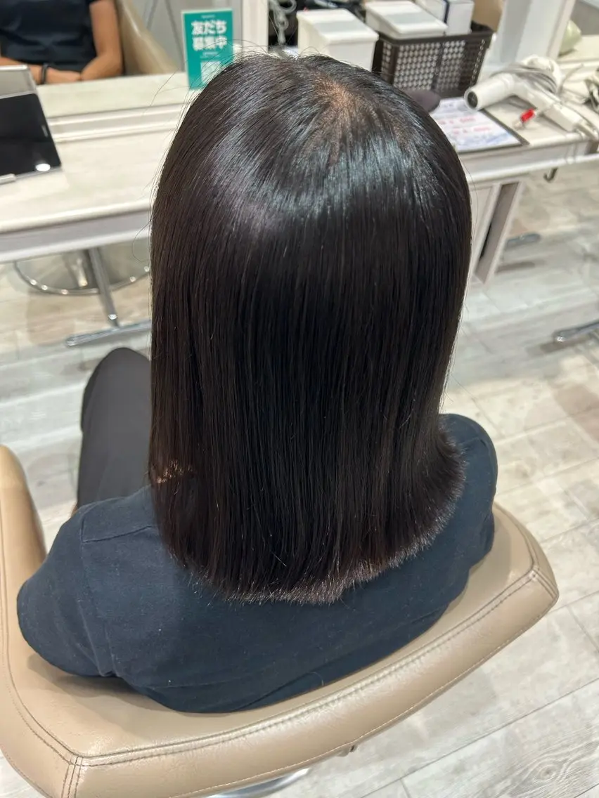 セミロング 縮毛矯正 🎀mika モデル募集中🎀のヘアスタイル