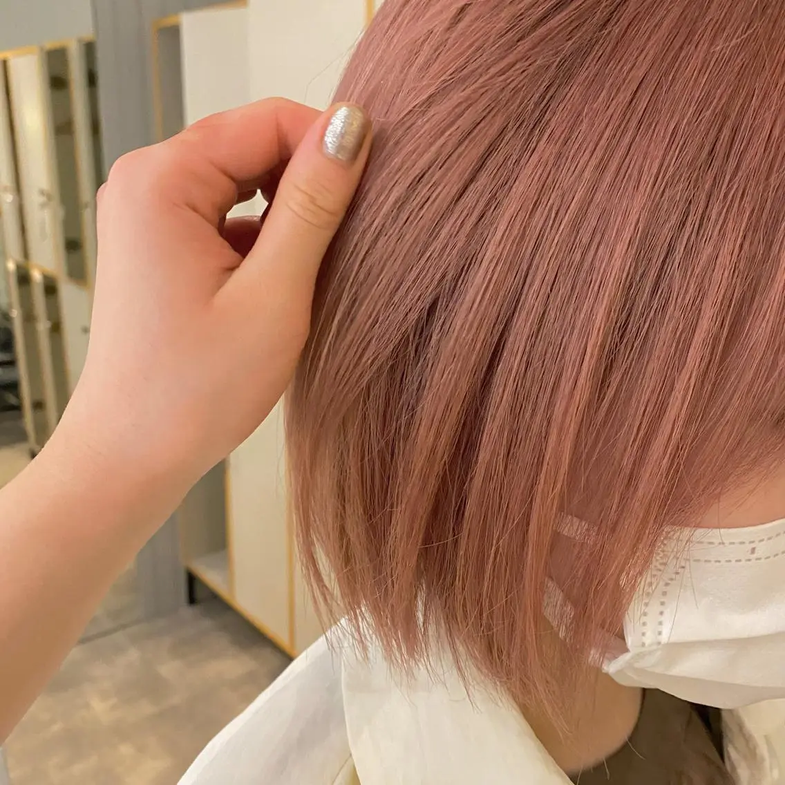 ミディアム カラー 加藤 真由のヘアスタイル