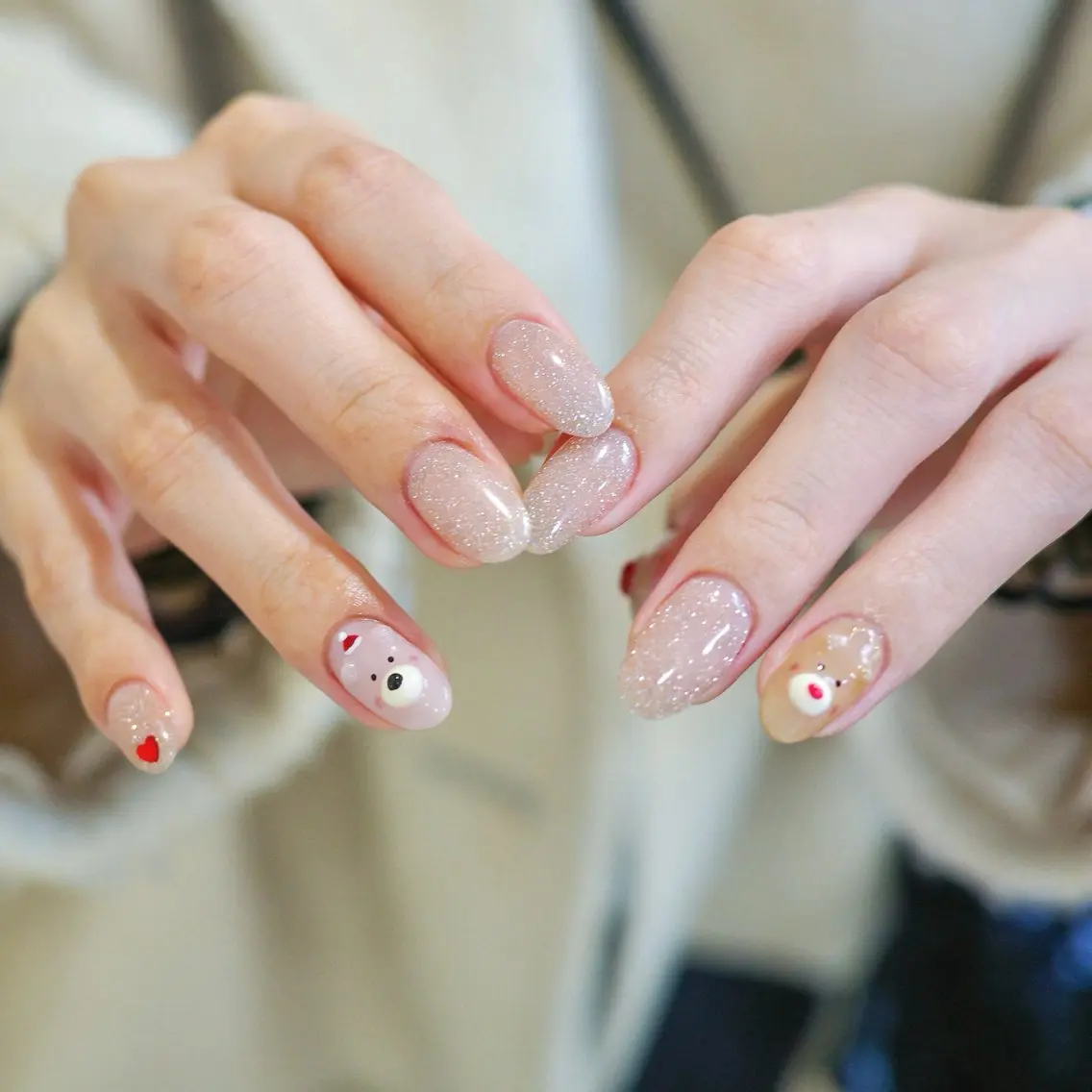 ネイル フラッシュネイル ジェルネイル キラキラネイル パラジェル ピンク ハンドネイル pointillé .ayaのネイルデザイン