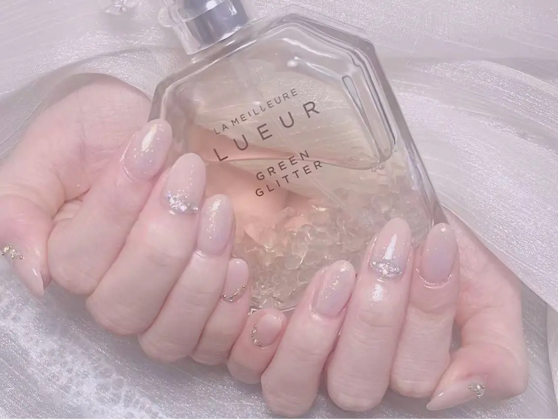 ネイル ハンドネイル Kari ネイルサロンのネイルデザイン