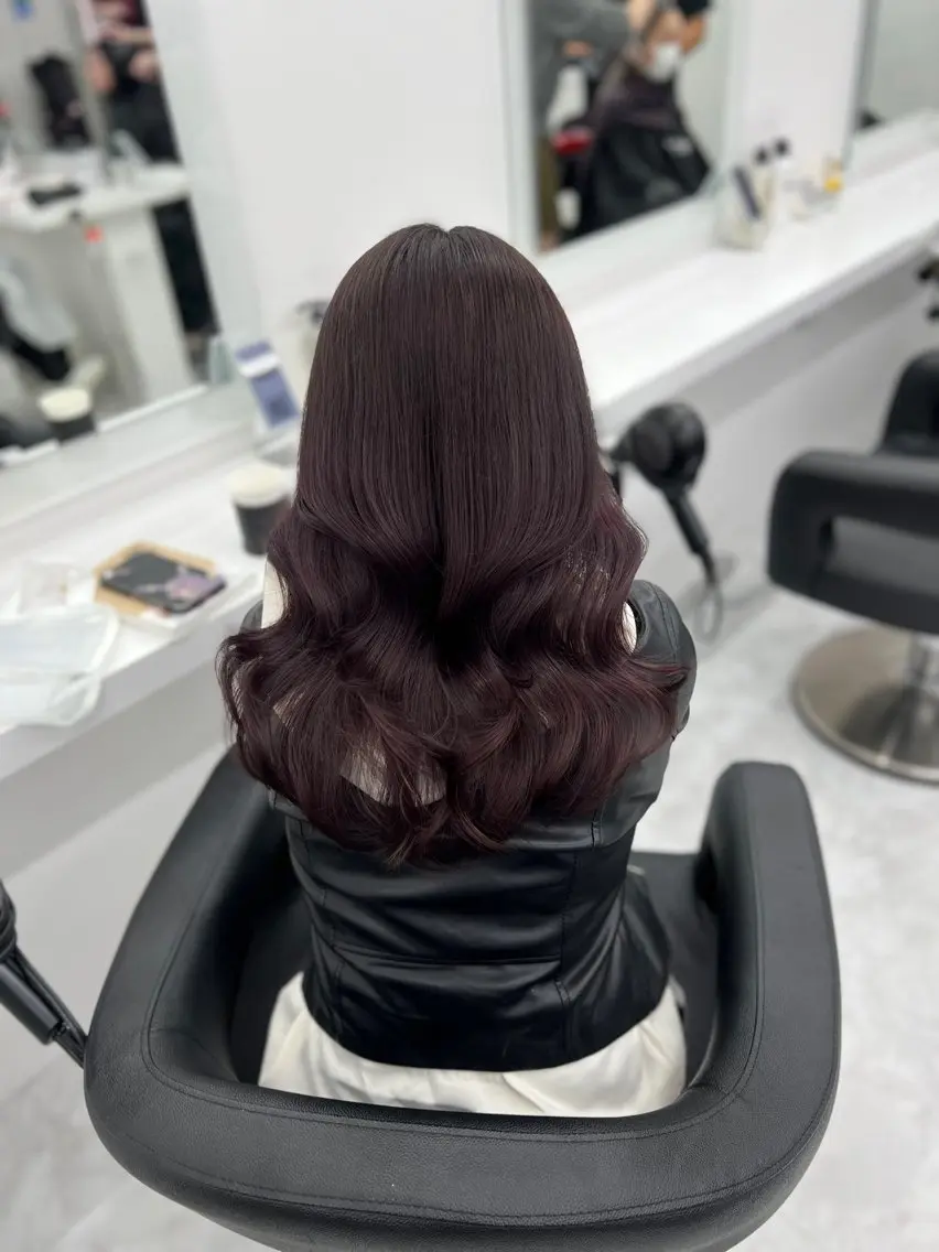 セミロング カラー ヘアカラー トリートメント 💖似合わせカラー ブリーチ💖レイヤーのヘアスタイル