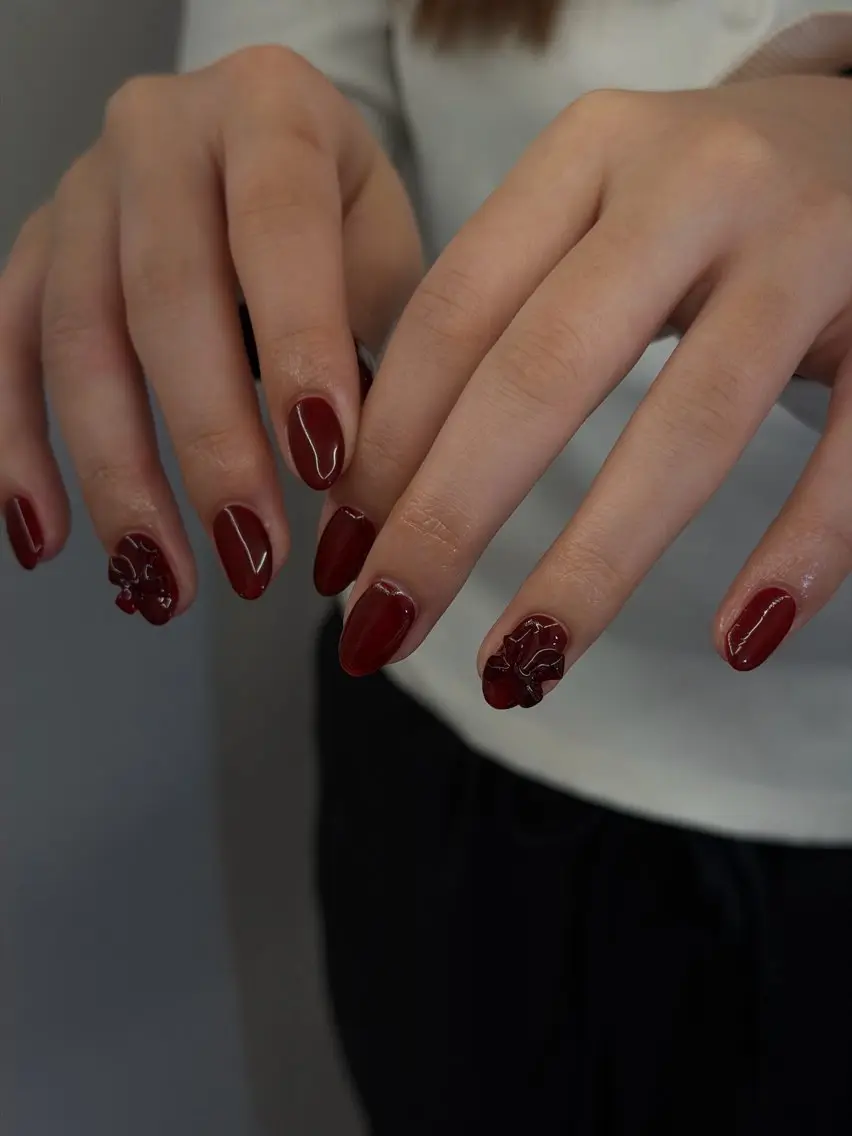 ネイル ボルドー ジェルネイル マグネットネイル ニュアンスネイル ワンカラーネイル ハンドネイル ハンドケア Bana_ Nailのネイルデザイン