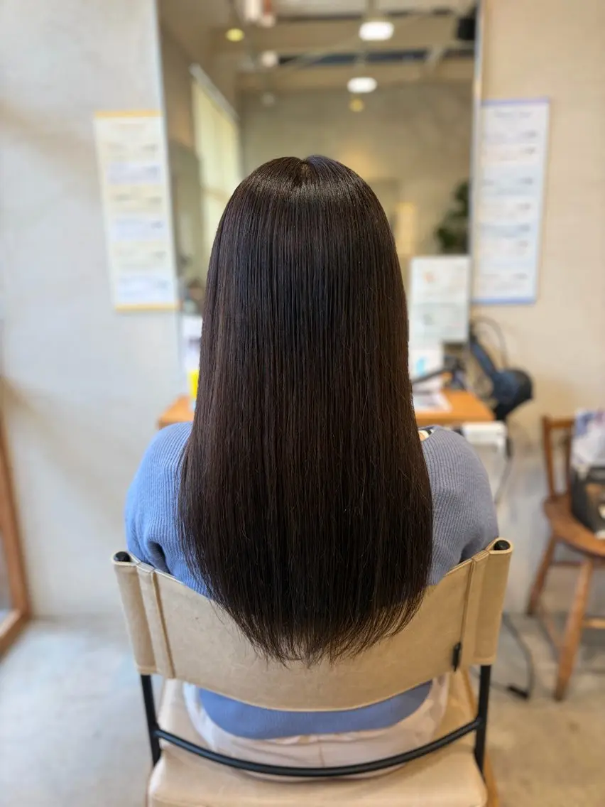 ロング カラー アッシュ アッシュブラウン ブラウンカラー トリートメント ヘアカラー トリートメント momoka オリーブ/ベージュのヘアスタイル