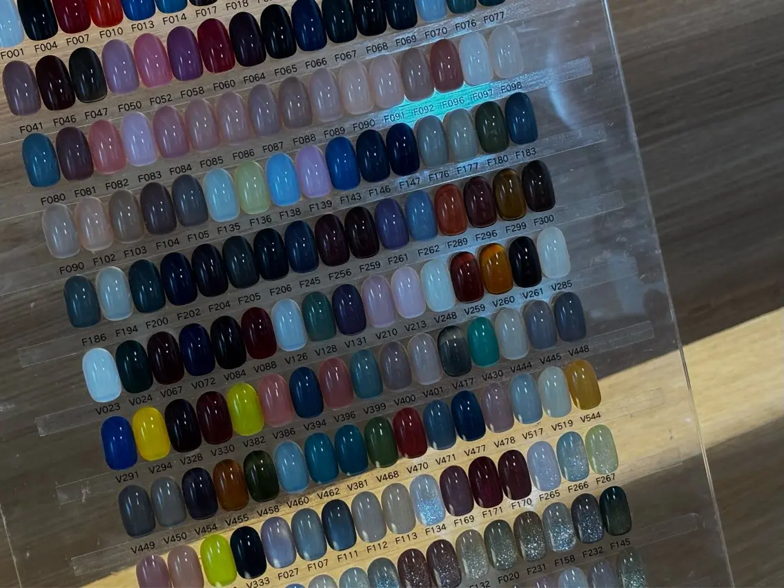 ネイル キラキラネイル D.d nail Rina🌺🖤のネイルデザイン