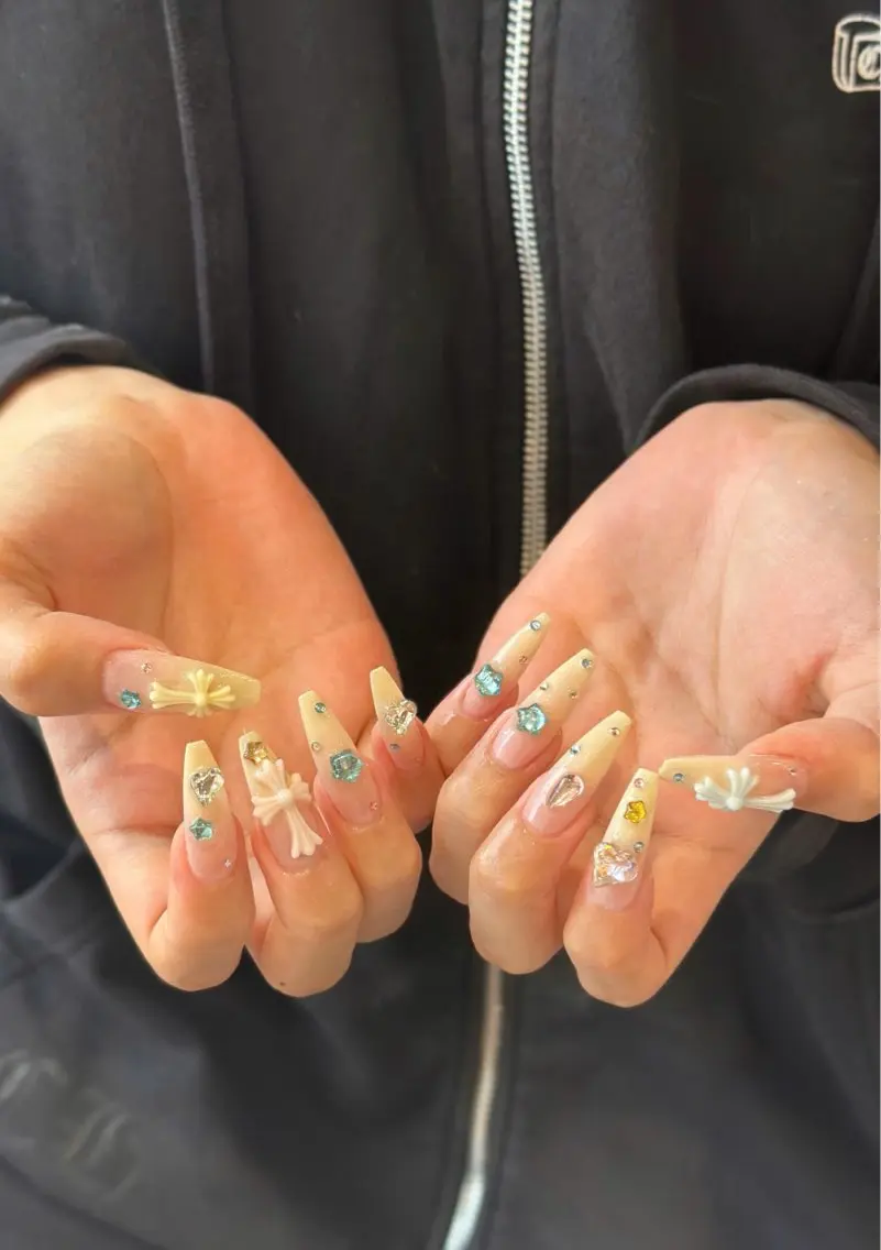 ネイル ジェルネイル 韓国ネイル 持ち込み シンプルネイル ワンホンネイル ハンドネイル 🎀AURA Nailsalonのネイルデザイン