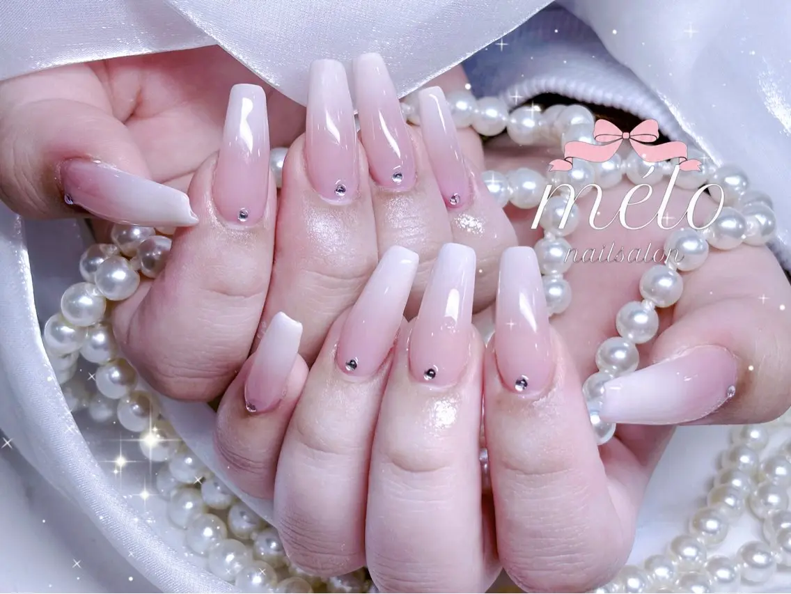 ネイル ハンドネイル Nailsalon mélo 🩷のネイルデザイン