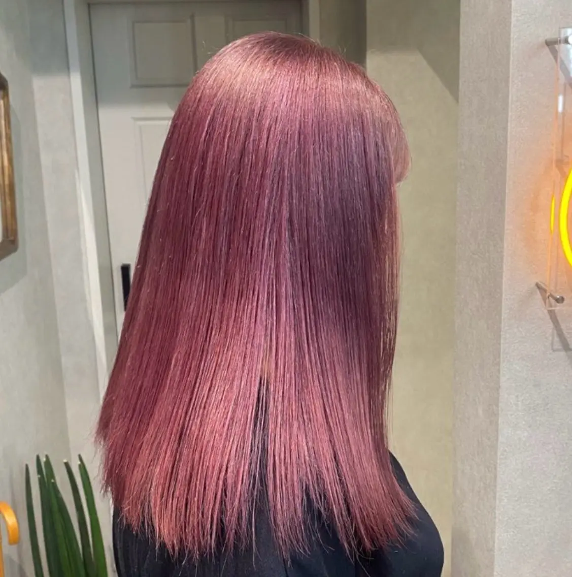 ミディアム カラー ベージュカラー ピンクカラー ピンクベージュ 透明感カラー🫧🎀 まりなのヘアスタイル