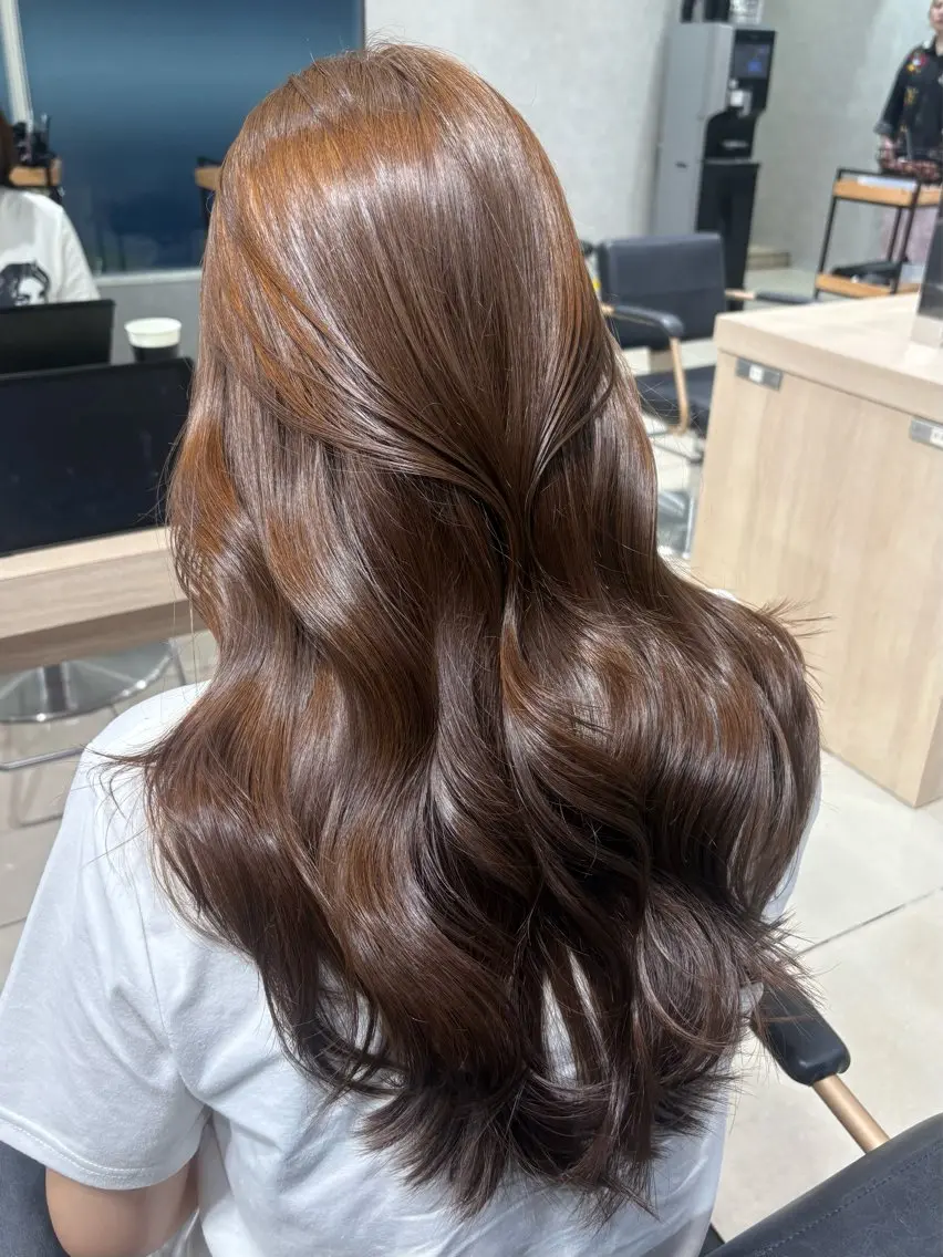 ロング カット ヘアカラー ⟡.·韓国ヘア*.゚ 室岡 咲希のヘアスタイル