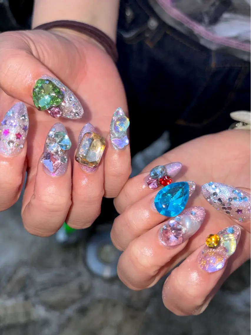 ネイル ハンドネイル PINS16✴︎ 原宿ネイリストumiのネイルデザイン