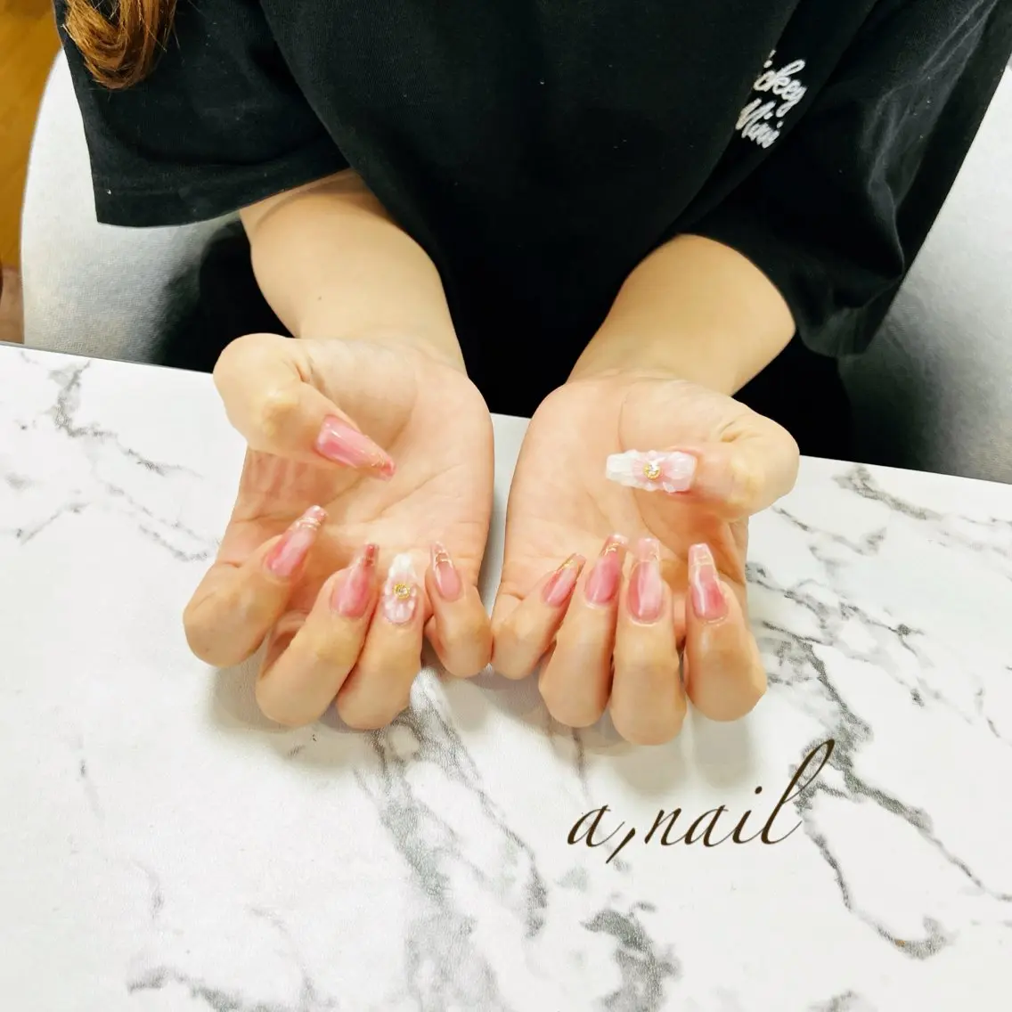 ネイル フラワーネイル ジェルネイル キラキラネイル ミラーネイル ニュアンスネイル ハンドネイル ネイルサロン エーネイルのネイルデザイン