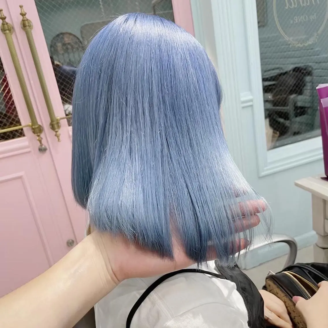 セミロング ❄️💛エクステ ブリーチ❄️yukiのヘアスタイル