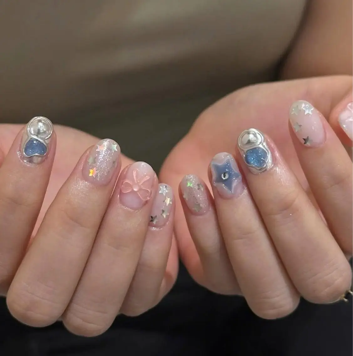 ネイル アートネイル 成人式 ジェルネイル ニュアンスネイル ネイルチップ Kora Nailのネイルデザイン