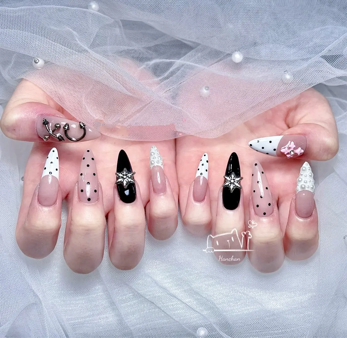 セミロング 韓国風ヘア ハンドネイル Aila Nail ShinOkuboのネイルデザイン