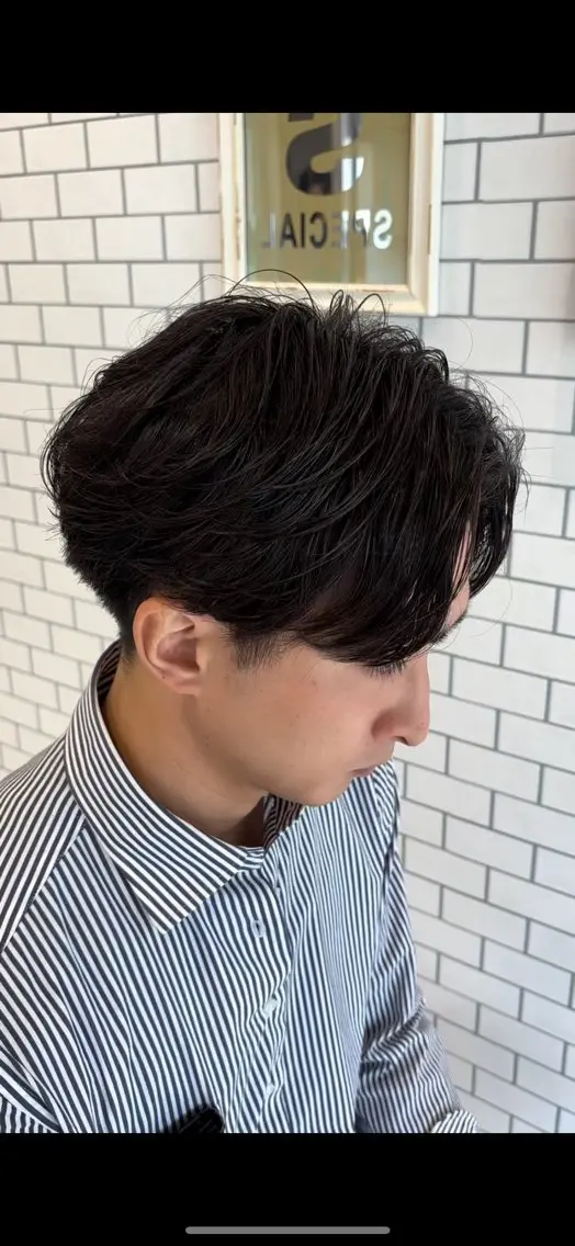 メンズ カット パーマ 目崎 丞のヘアスタイル