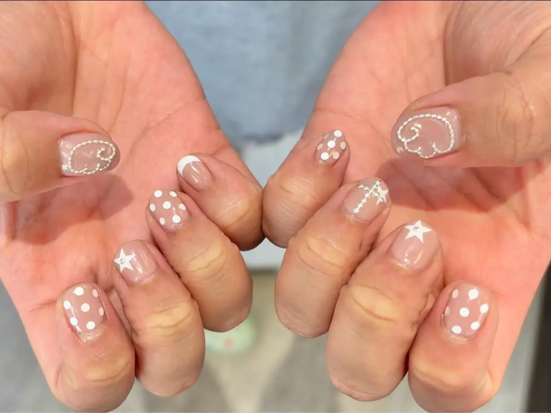 ネイル ドット ハンドネイル Bianca大名店 WATANABEのネイルデザイン