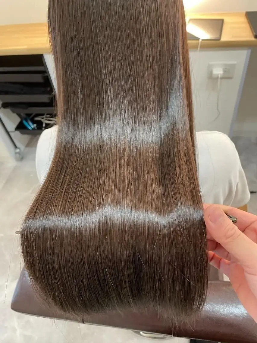 ロング カラー ヘアアレンジ キッズ カット 縮毛矯正 トリートメント 横浜関内髪質改善 re:Magoのヘアスタイル