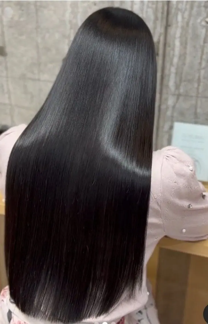 トリートメント Hinata うる艶ヘアのヘアスタイル