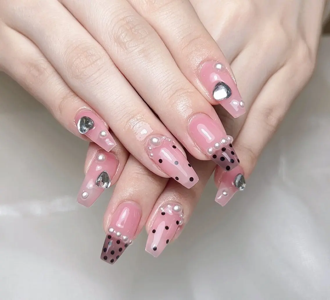 ネイル ハンドネイル M🌷nail 長さだし専門店のネイルデザイン