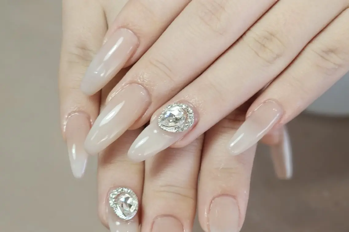 ネイル Y. Reonaのネイルデザイン