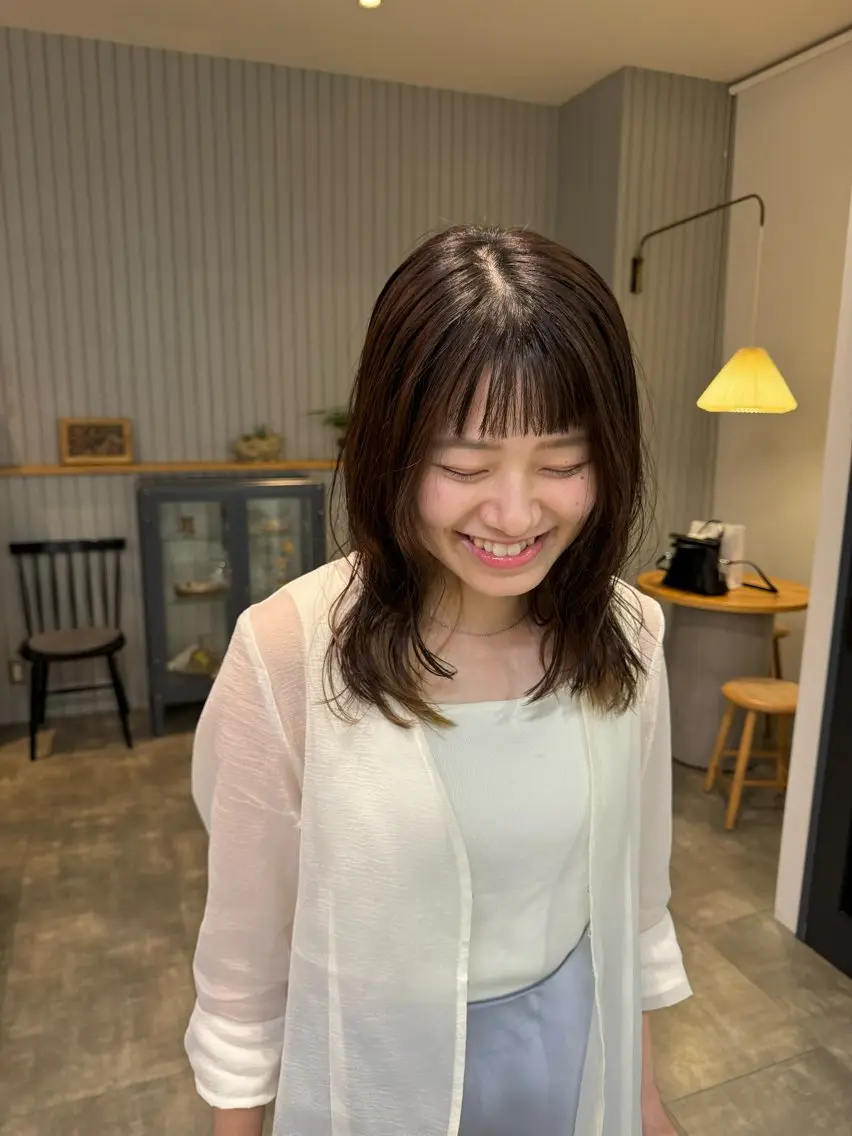 セミロング セミロングパーマ 加藤 真由のヘアスタイル