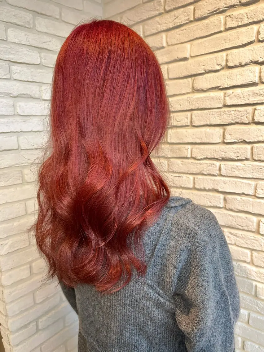 ロング ロング 大賀 チサトのヘアスタイル