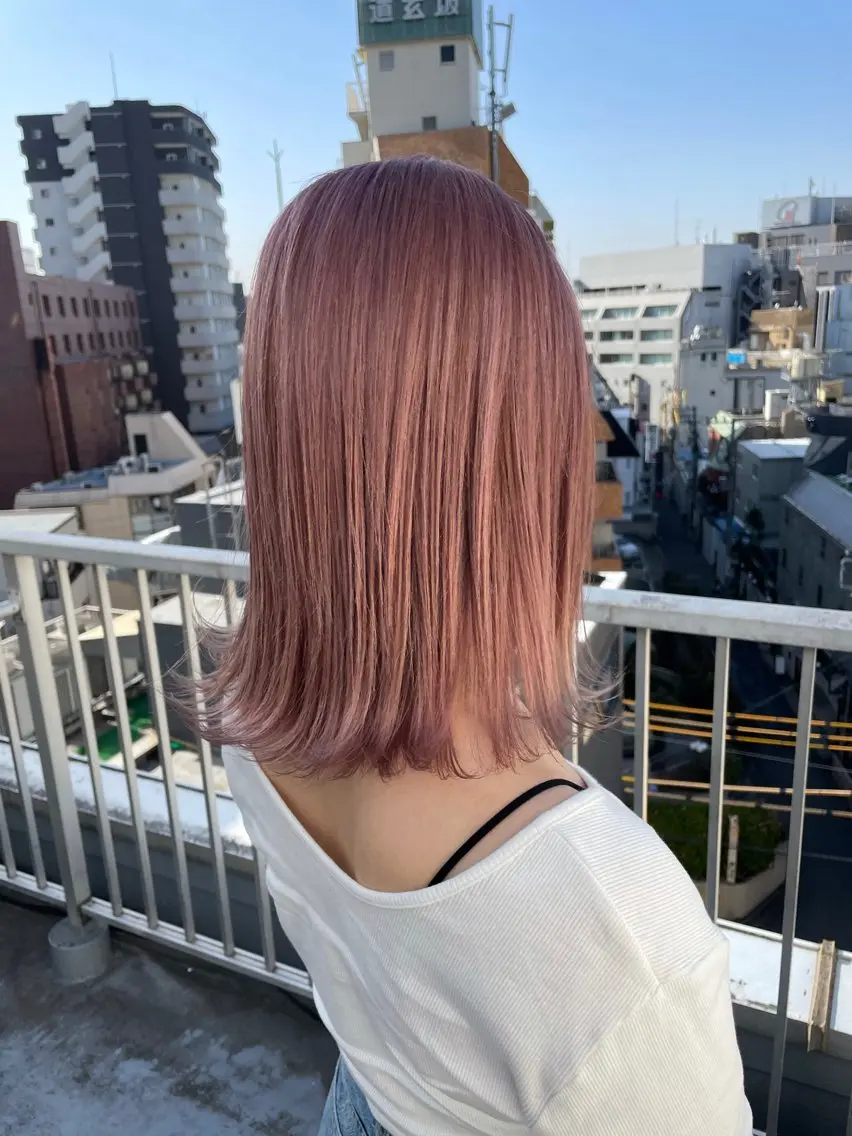 ミディアム カラー ヘアアレンジ カット ヘアカラー トリートメント 具志堅 良のヘアスタイル