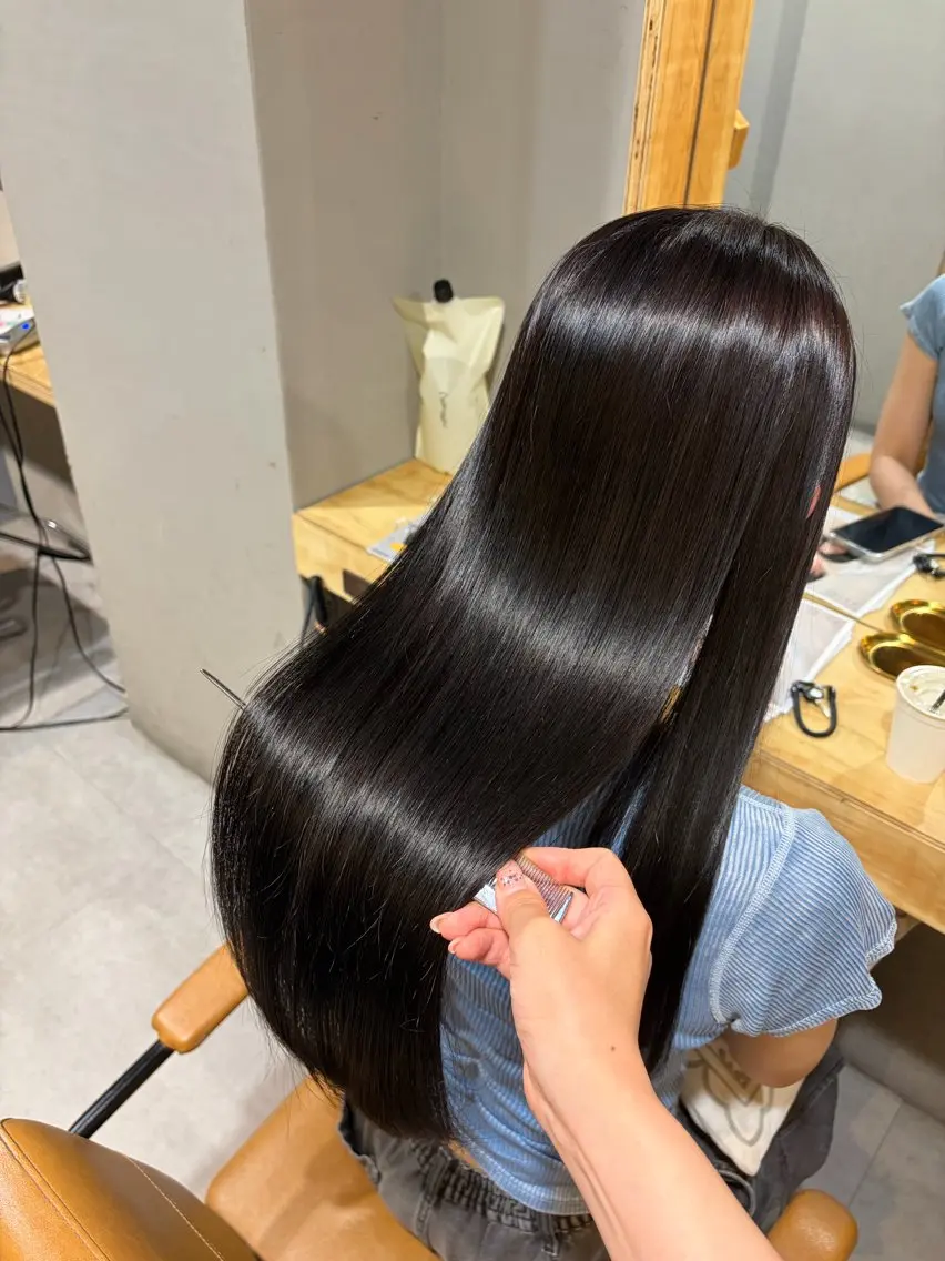 ロング カラー カット ヘアカラー トリートメント ioe元町 yukaのヘアスタイル