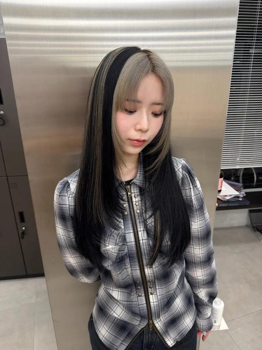 ロング カラー カット ヘアカラー トリートメント MIES amane(アマネ)のヘアスタイル