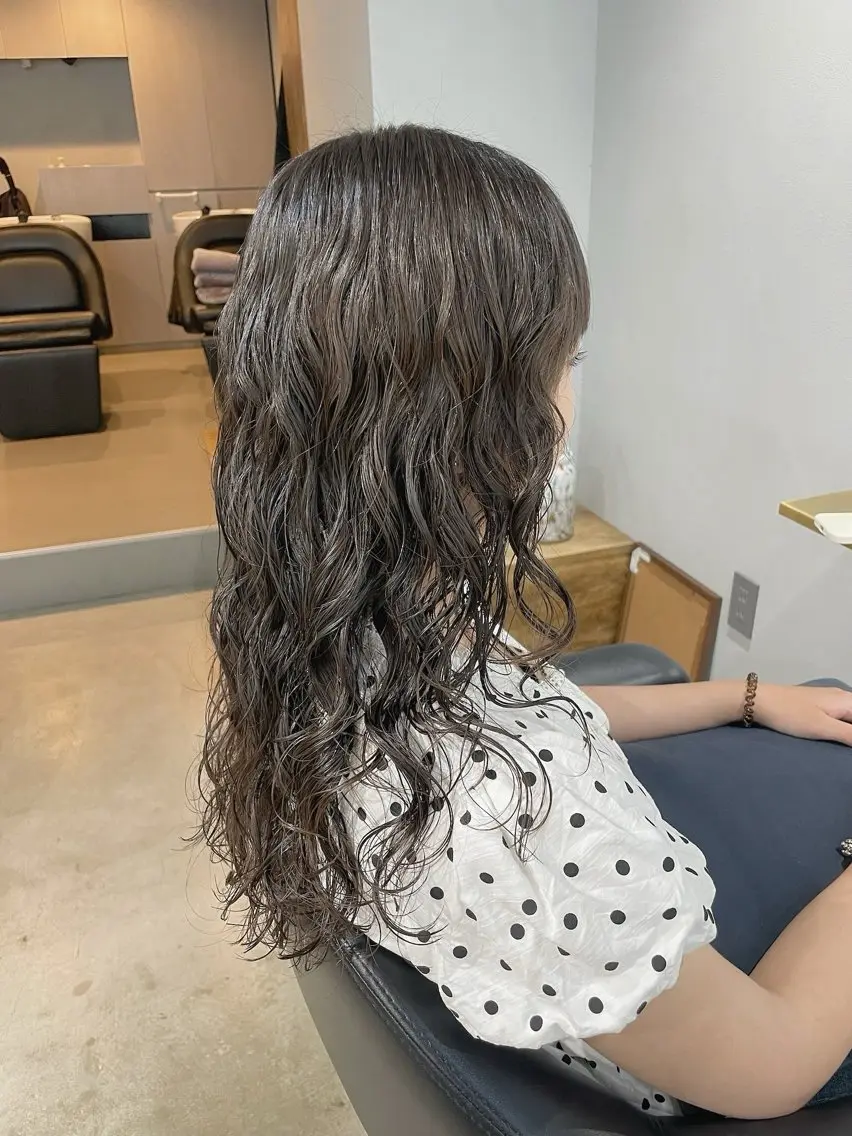 ロング パーマ 髪質改善 ロング 縮毛矯正 デジタルパーマ 【表参道】Ruri デジタルパーマのヘアスタイル