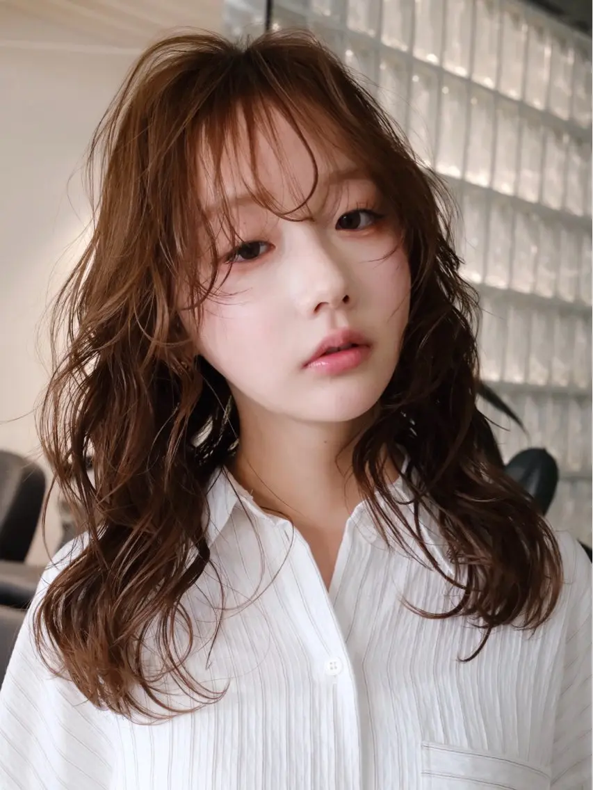 似合わせカット✂️➕ケアパーマ🌀➕艶髪3stepトリートメント🪽の写真