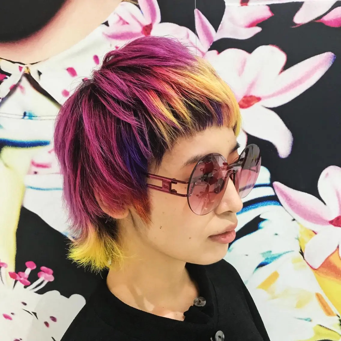 ショート カラー ウルフカット 苅北 泰輔のヘアスタイル