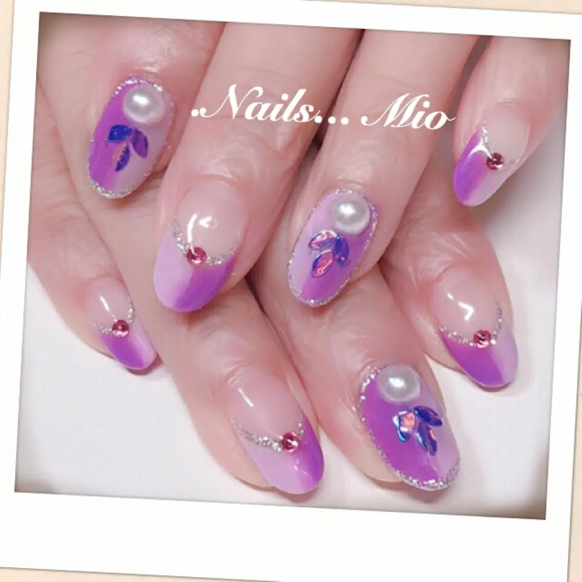 ネイル .Nails Mio 赤羽西ネイルサロンのネイルデザイン
